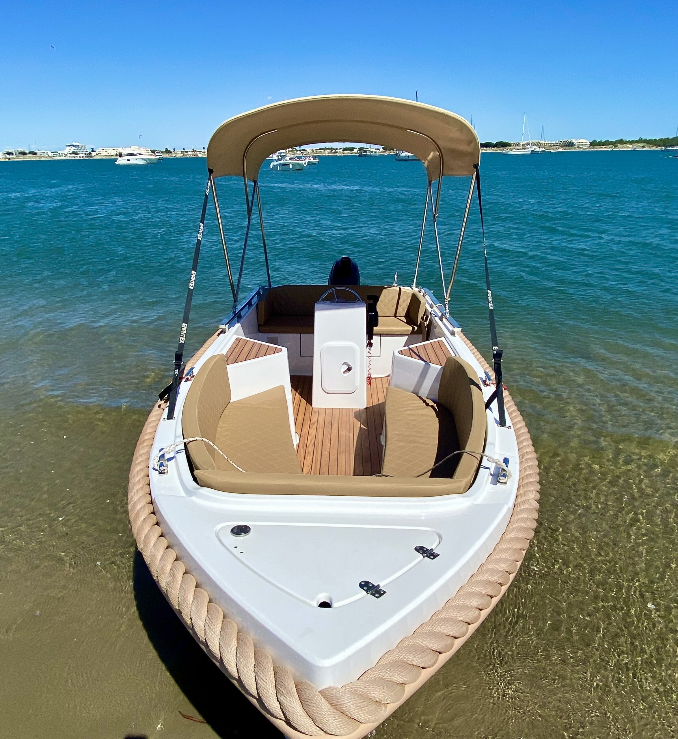 Location de bateaux - grau du roi - bateau - sans permis